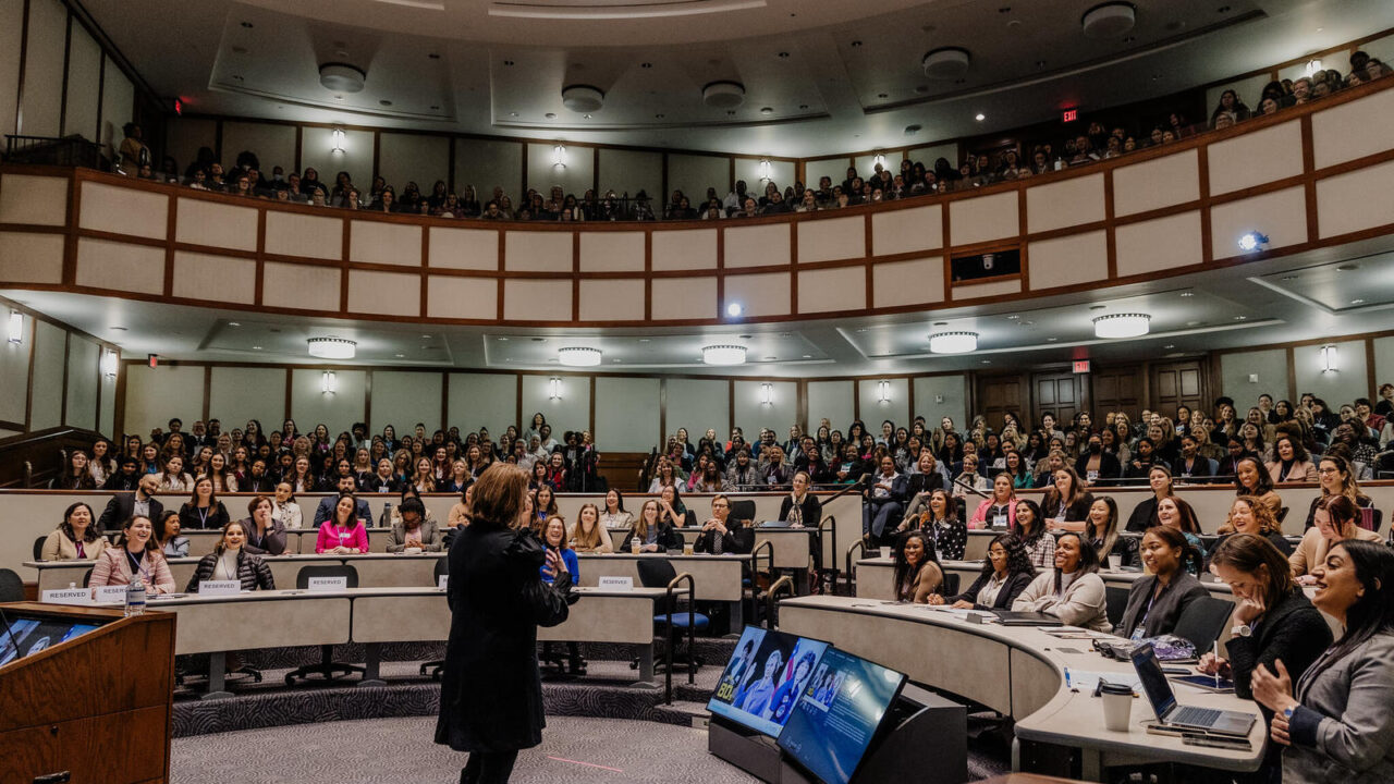 პროექტი: „ქალთა ეკონომიკური გაძლიერება რეგიონებში“